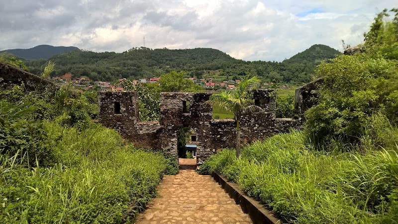 Hình ảnh Thành Nhà Mạc - 2