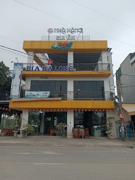 Nhà Hàng Gia Ân - Tp Ninh Bình