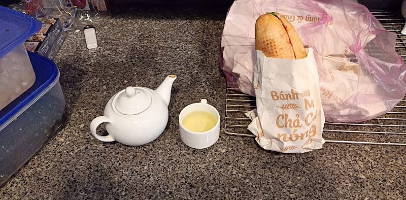 Hình ảnh Bánh Mì Chả Cá Nóng Thảo Linh - 3