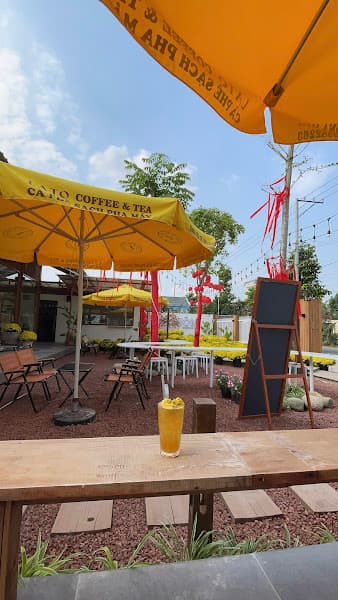 Ảnh bìa Hôm coffee & tea