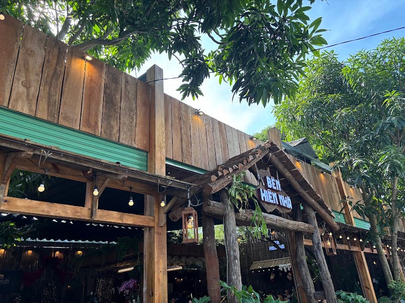Hình ảnh Bên Hiên Nhà Coffee - Bình Châu - 2