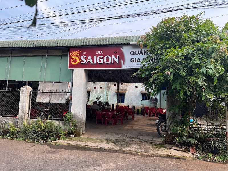 Quán ăn gia đình 32