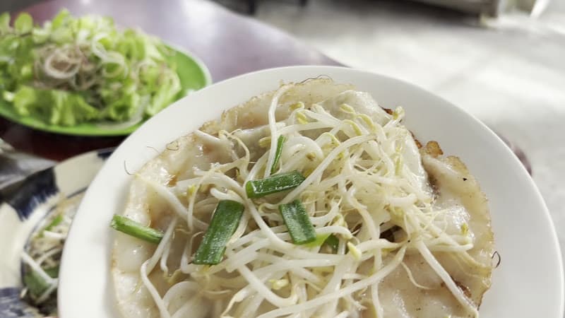 Hình ảnh Làng tôi - Bánh khoái cá kình Huế - 4