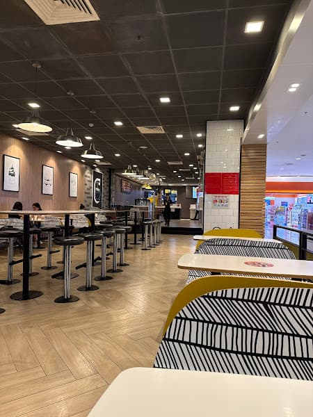 Hình ảnh McDonald's Giga Mall - 3