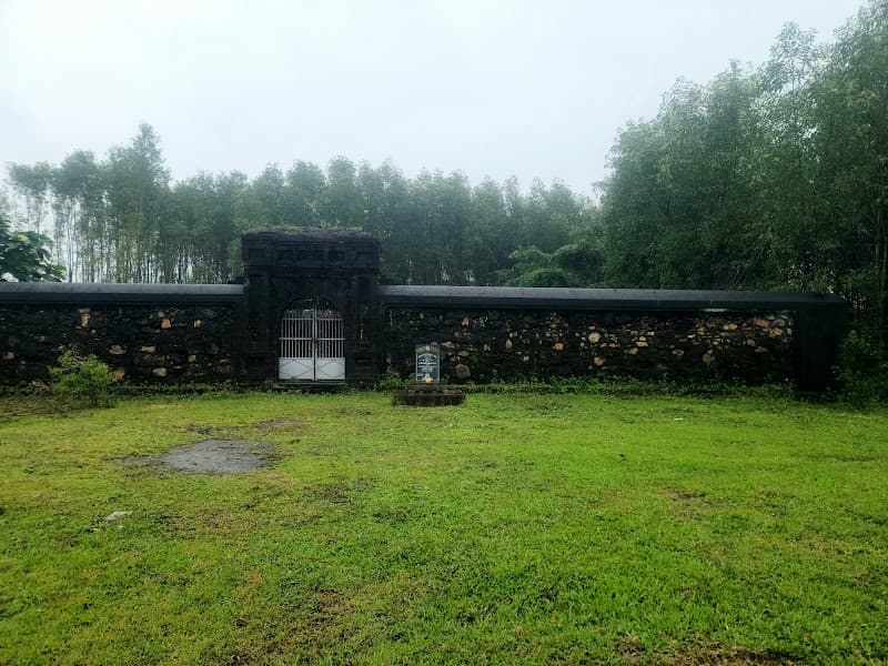 Hình ảnh Lăng Trường Diễn - Chúa Nguyễn Phúc Nguyên - 3