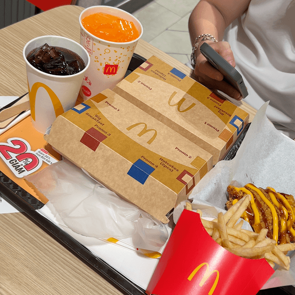 Hình ảnh McDonald's Trần Não - 4
