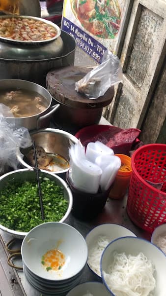 Hình ảnh bún bò o Phụng - chú Vọng - 3