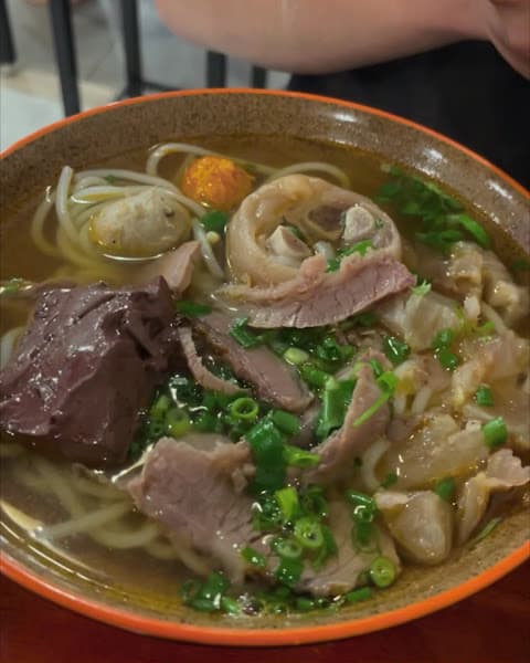 Hình ảnh Bún Bò Huế Ngự Uyển - 2