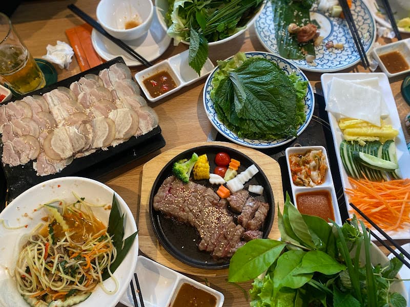 Hình ảnh Bò Tơ Quán Mộc Hoa Lư - 3