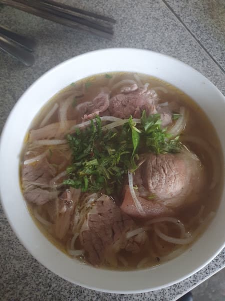 Hình ảnh BÚN BÒ HUẾ QUẢNG TRỊ QUÁN - 2