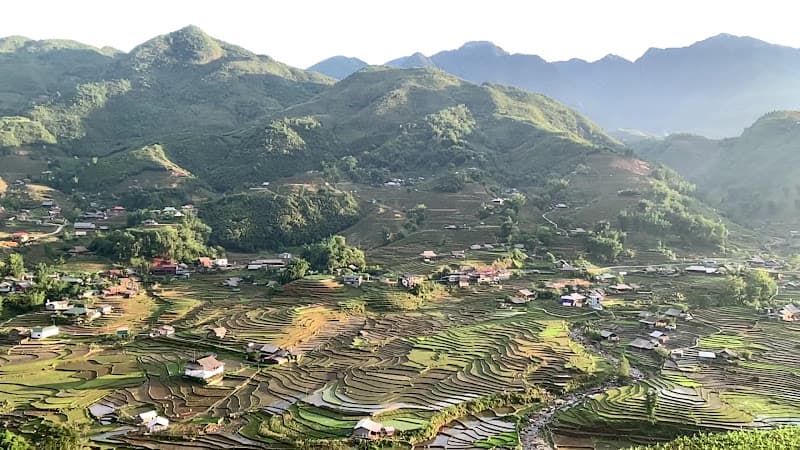 Hình ảnh Đền Cô Bé Tả Van - 4