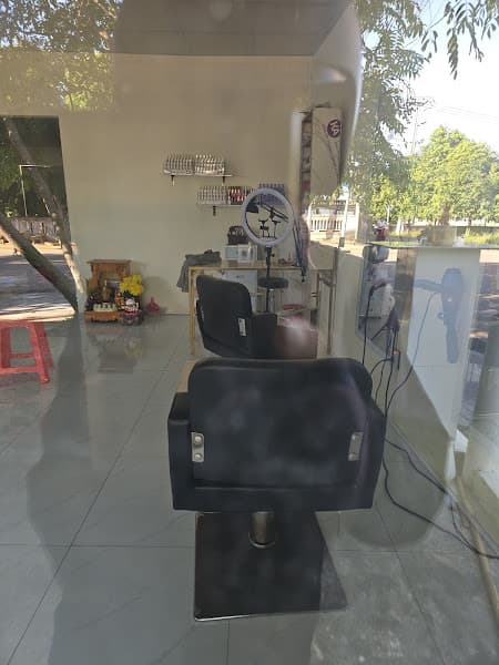 Hình ảnh Hair & Beauty Salon - 2