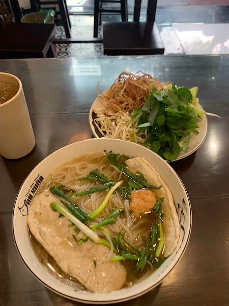 Hình ảnh Bún bò Huế Vạn Xuân Hải Phòng - 4