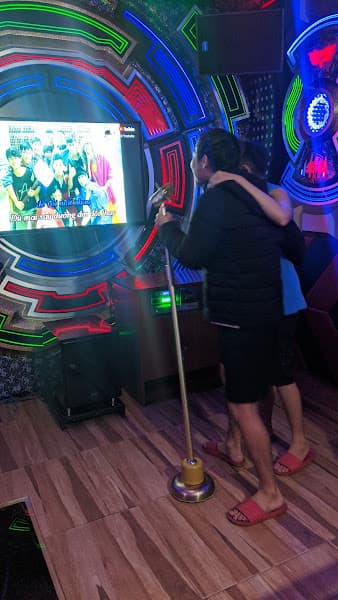 Hình ảnh Karaoke Phương Trí - 3