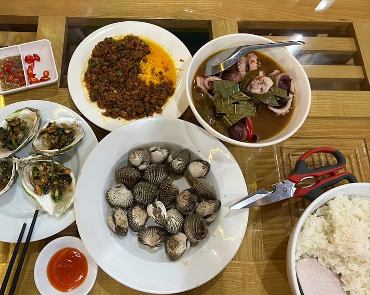 Hình ảnh Nhà hàng Cây Me - 2