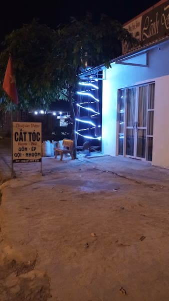 Hình ảnh Quán cắt tóc Thuyên Nấm - 4