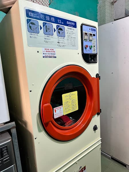 Giặt Là Yến Chi