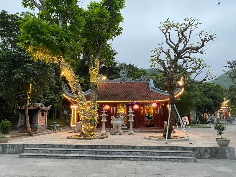 Hình ảnh Di tích lịch sử quốc gia Miếu Ông - Miếu Bà - 6