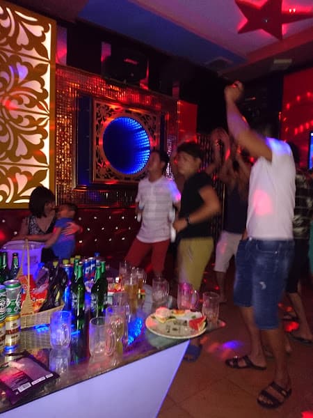 Hình ảnh Karaoke Bình Thu Cửa Lò - 3