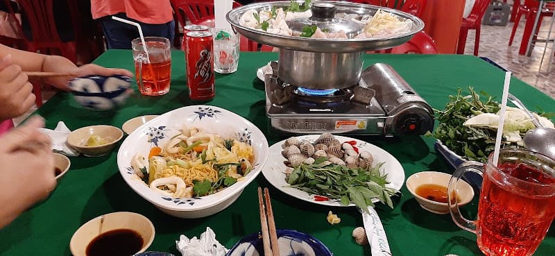 Hải sản Trí Lô