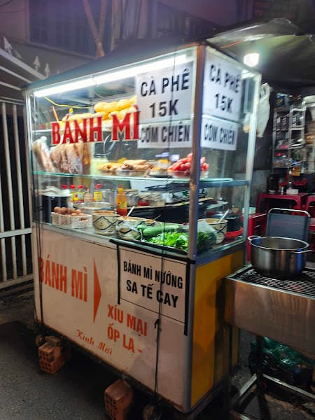 Hình ảnh Bánh mì xíu mại ĐÊM - 3