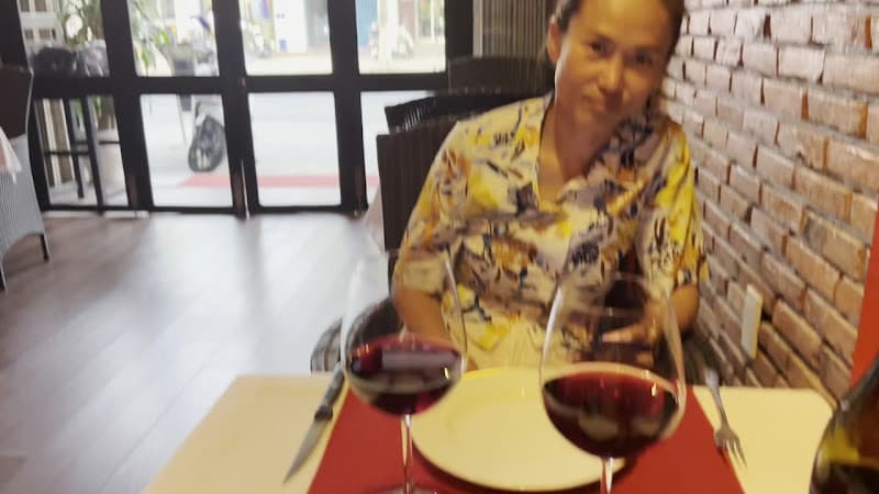 Hình ảnh Red Sky Steakhouse - 4