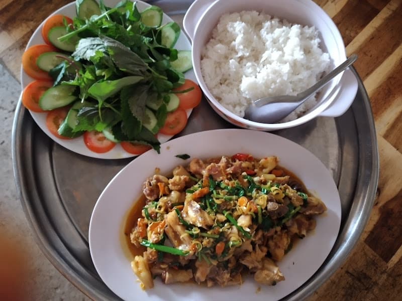 Hình ảnh Quán ăn gia đình Năm Giang - 4