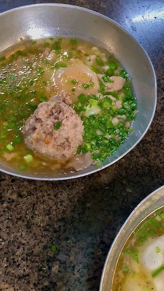 Hình ảnh Bánh mì xíu mại Hàng Quyên (Chi nhánh 1) - 3