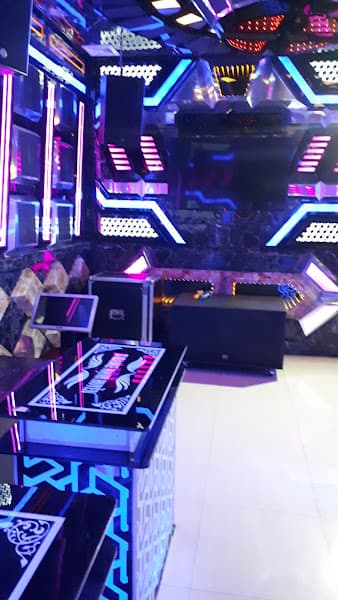 Hình ảnh Karaoke Mạnh Huyền - 3