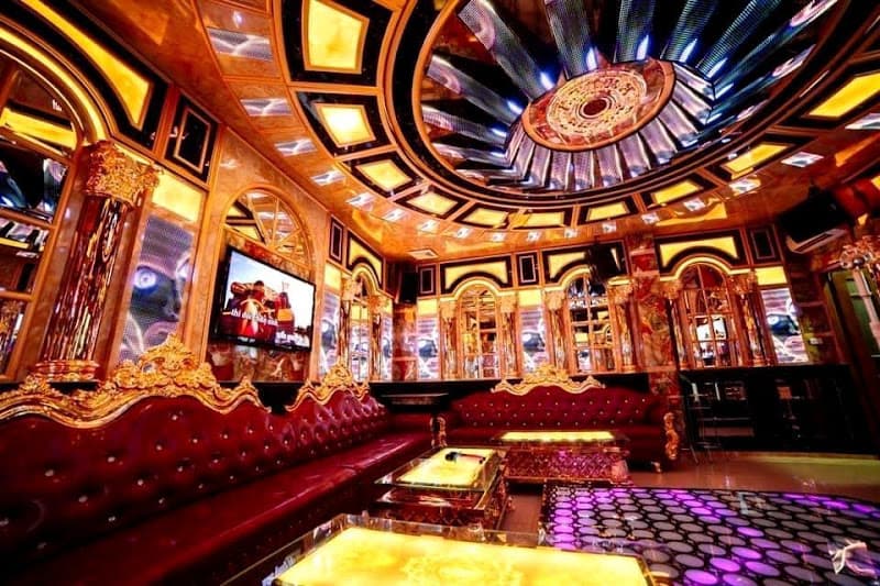 Karaoke Đùng Đình