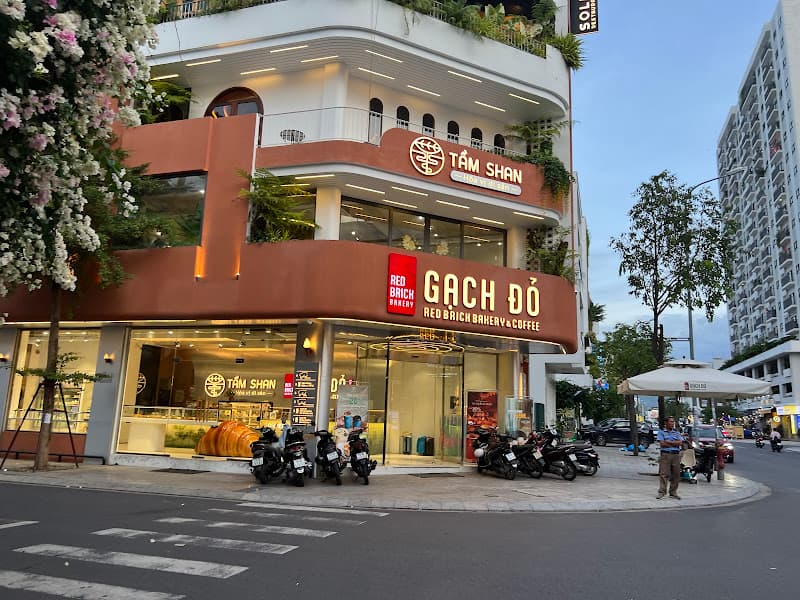Ảnh bìa Gạch Đỏ Bakery & More