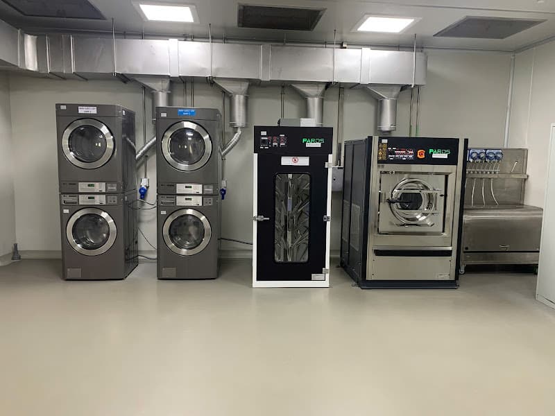 Hình ảnh Giặt Sấy Laundry Long Trí Quận 7 - 5