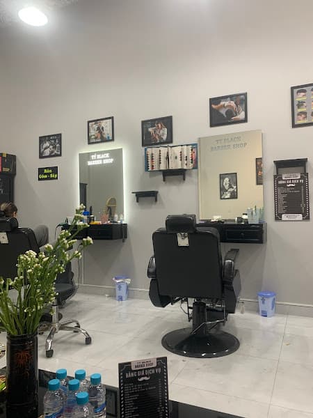 Tý black barber shop