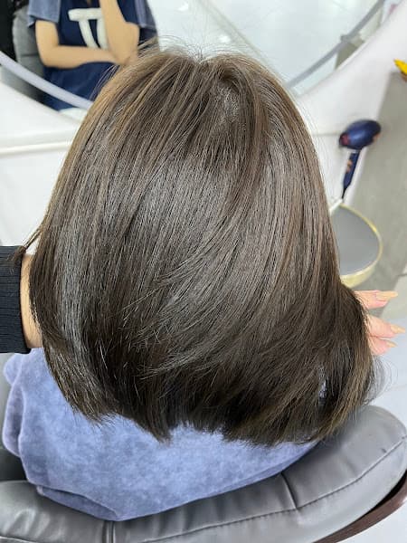 Ảnh bìa Hair salon Mét Bốn Bảy