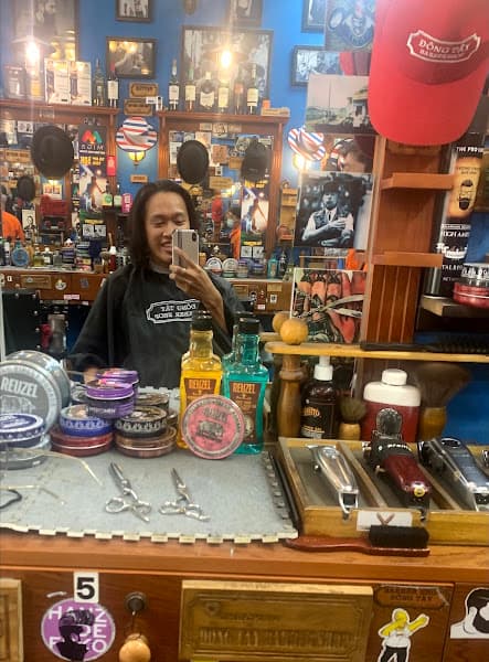 Hình ảnh Đông Tây Barbershop - 2