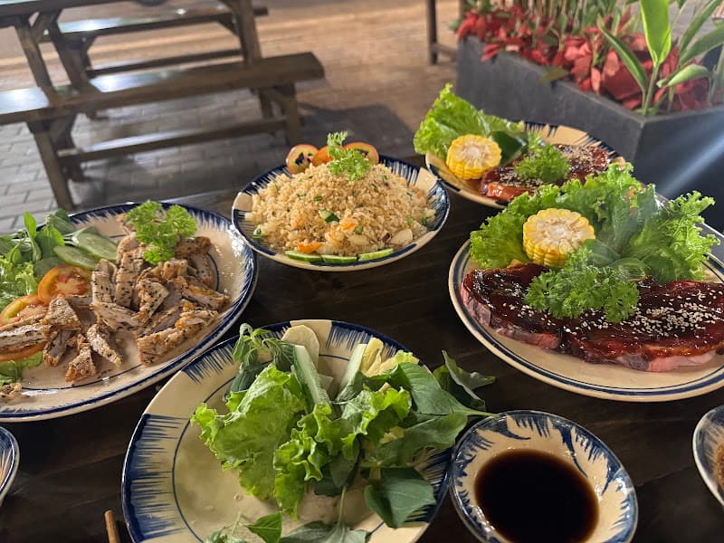 Hình ảnh Tiệm Ngói Xưa - 5