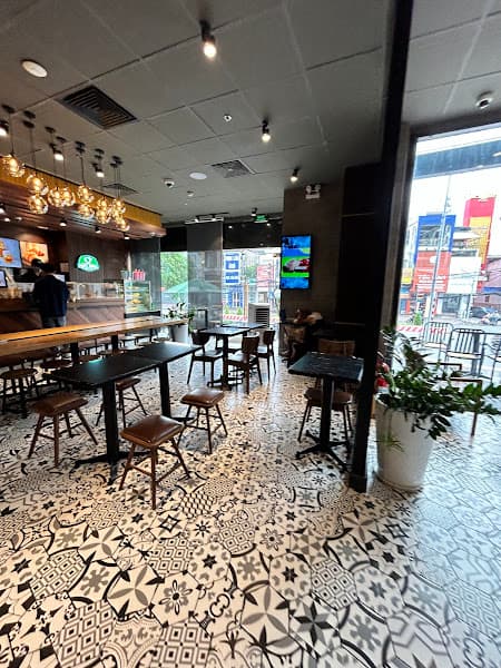 Hình ảnh Phúc Long Coffee & Tea - Vincom Hùng Vương - 4