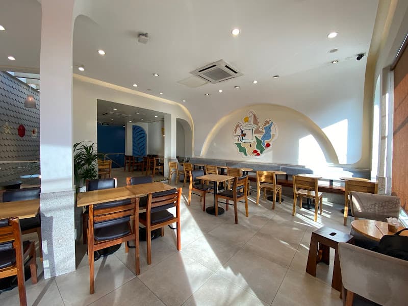 Highlands Coffee 194 Nguyễn Tất Thành