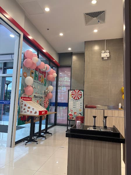 Hình ảnh KFC Co.opmart Phạm Thế Hiển TP Hồ Chí Minh - 3