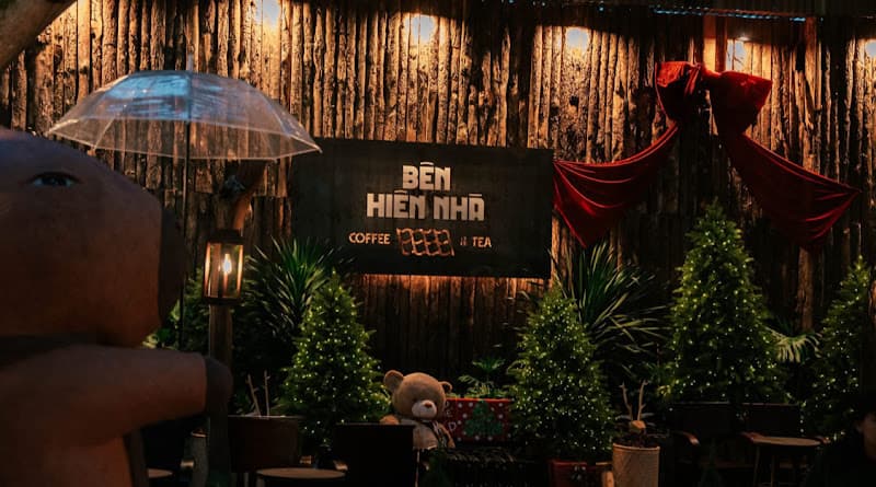 Hình ảnh Bên Hiên Nhà Coffee - Bình Châu - 5