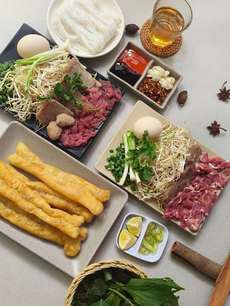 Hình ảnh Phở Bát Đá - 172 Phạm Tứ _ Bò, gà & dê. Phở ngon - 4