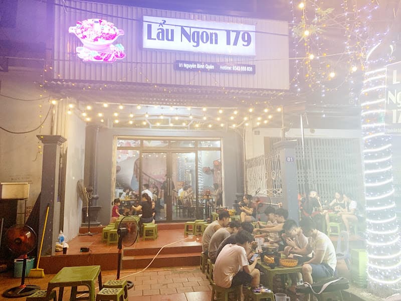 Ảnh bìa Nem Lụi Huế