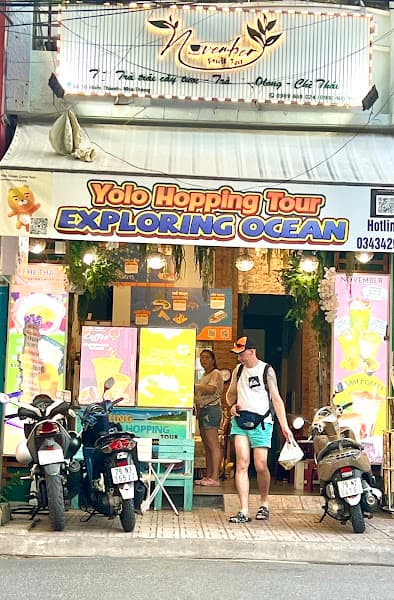 Tiệm trà trái cây November