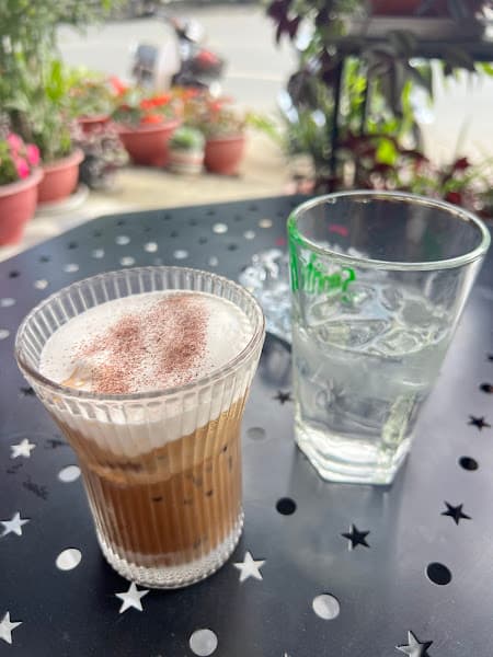 Hình ảnh COFFEE-TEA-FAST FOOD-CÀ PHÊ MUỐI HUẾ - 4