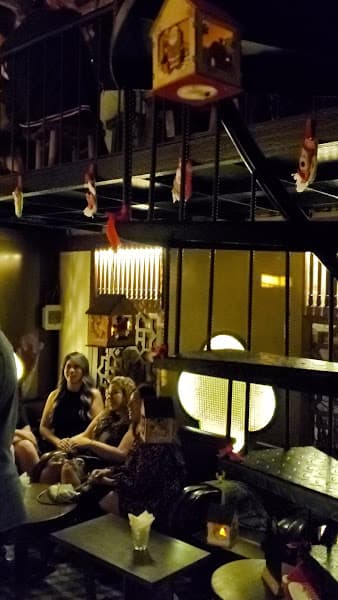 Hình ảnh Hanoi House Cocktail Bar - Cafe - 2