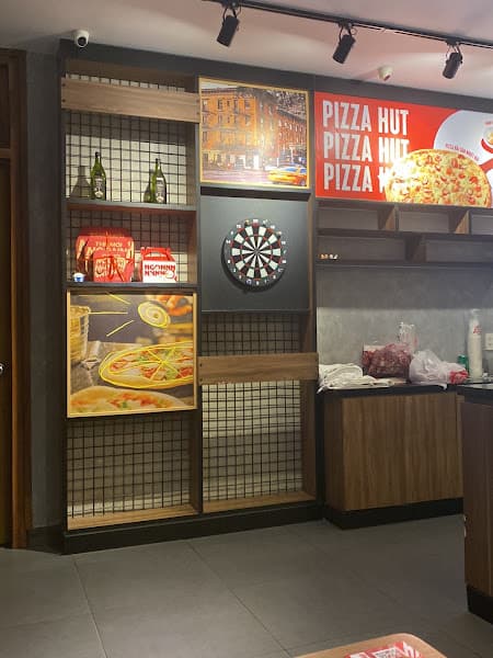 Hình ảnh Pizza Hut Nơ Trang Long - 2