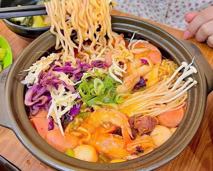 Hình ảnh MR.BEO QUÁN (bánh canh,trà sữa,ăn vặt) - 3
