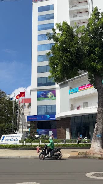 Hình ảnh Nhà Thuốc FPT Long Châu - 3