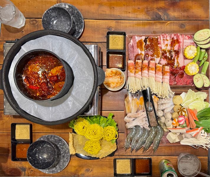 Hình ảnh CHÁY SINDAT Lẩu Trong Nướng - 2