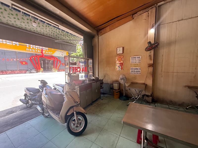 Hình ảnh Quán Đá Chẹt Bún Bò Giò Heo - 4